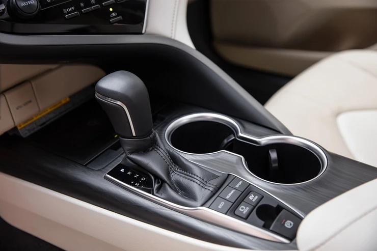 gia-xe-toyota-camry-2022-toyota-thanh-xuan