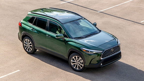 Bảng giá xe Toyota Corolla Cross tháng 4/2023 phiên bản 1.8G, 1.8V và Hybrid