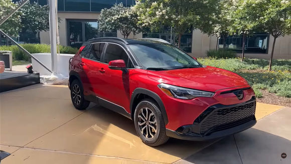 Toyota Corolla Cross 2023 ra mắt tại thị trường Mỹ: Nhiều trang bị nổi bật