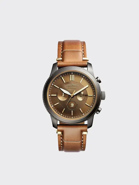 Vintage-inspired watch with brown leather strap