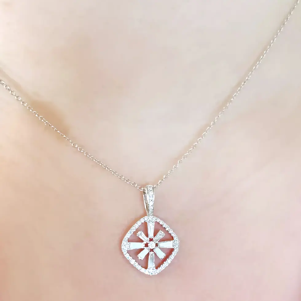 Elegant diamond pendant necklace