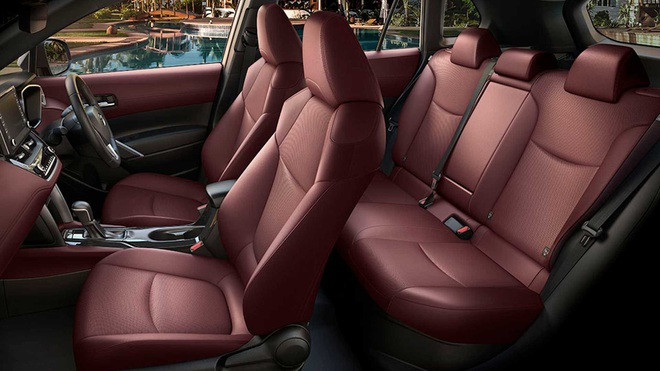 toyota-corolla-cross-2022-ban-the-thao