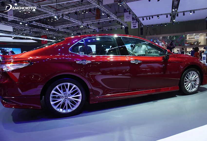 Toyota-camry-2021