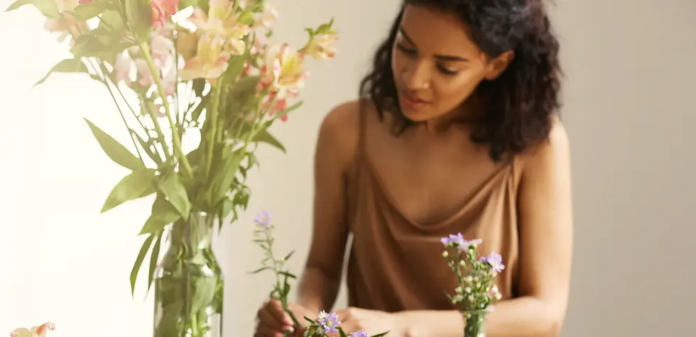 Why Aromatherapy Works: The Science Behind Scents