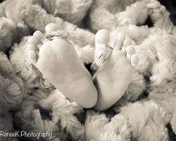 B&W Feet-WM