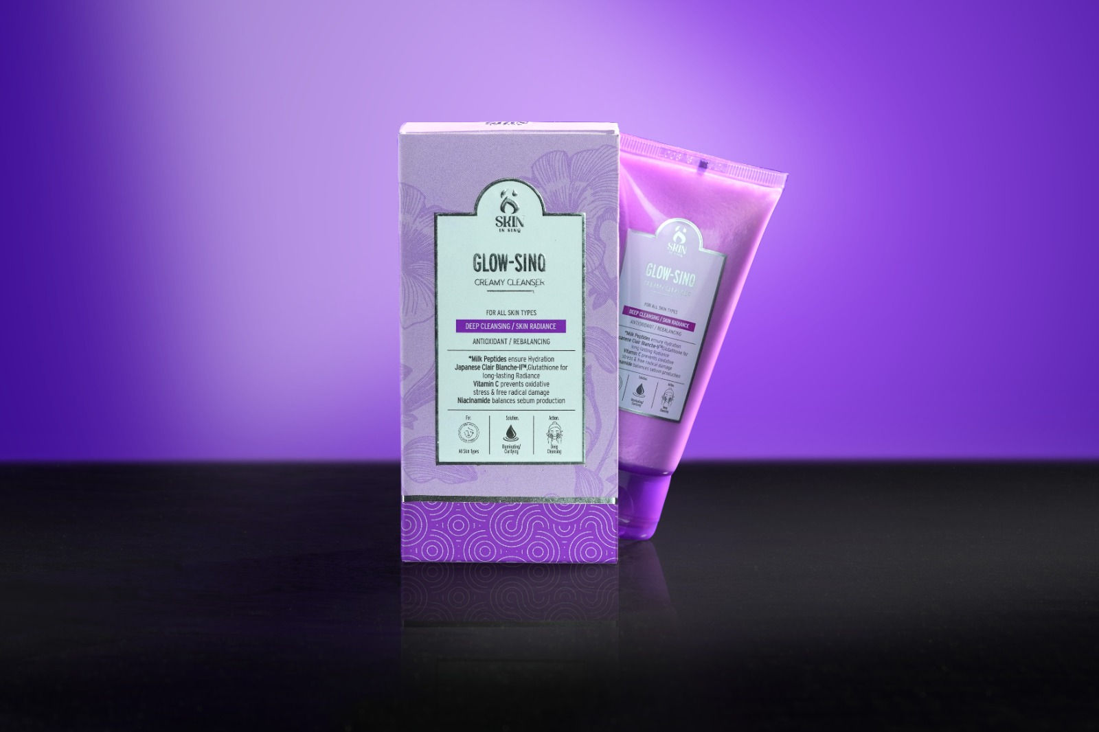 Glow-sinq milky cleanser