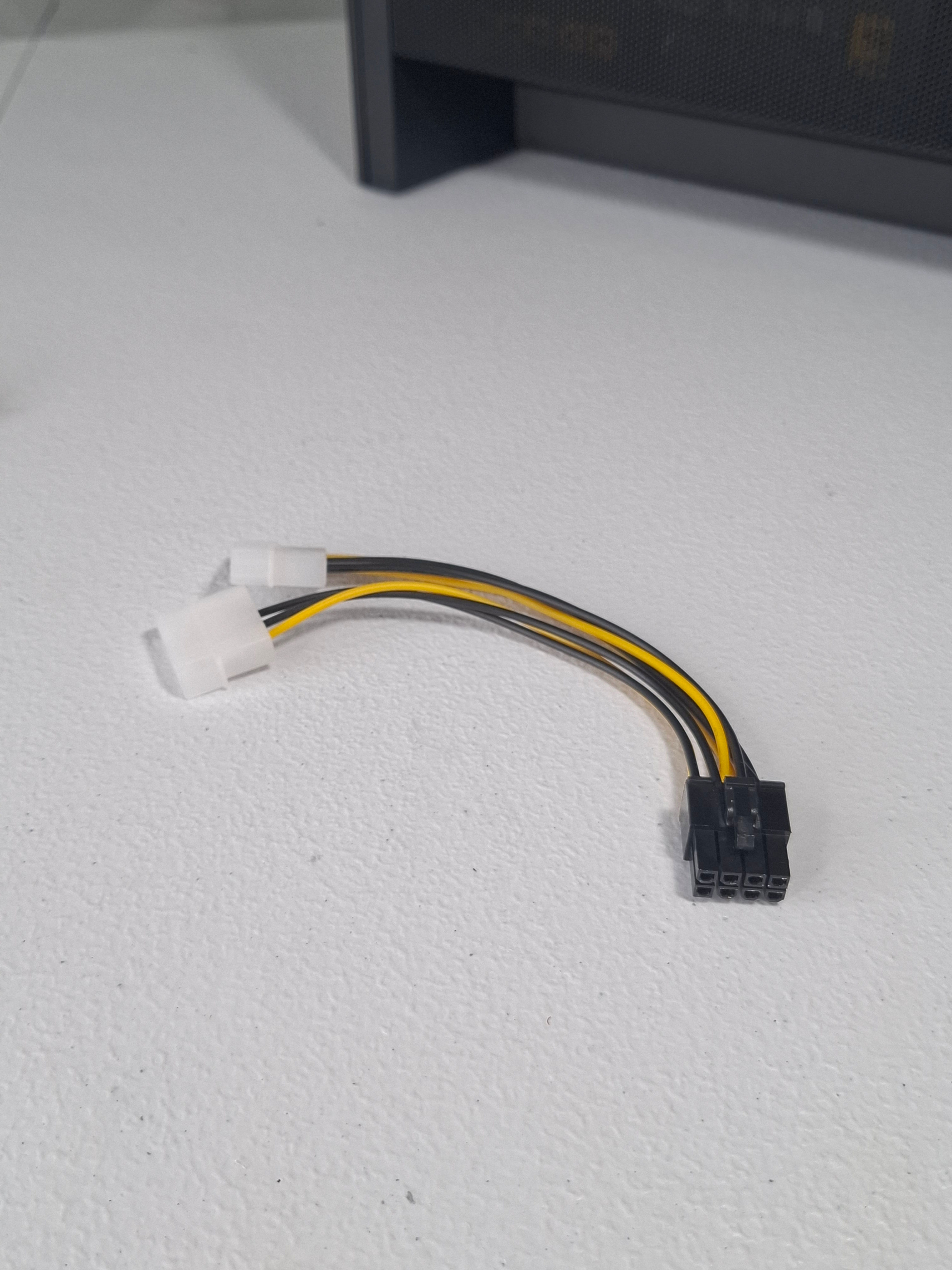 PC Building PSU Molex to 8-Pin (1x8 Pin) PCIe Adapter for GPU