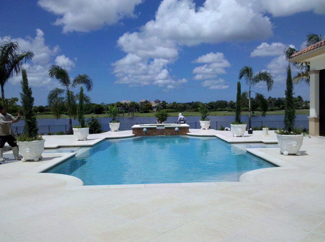 JXC Landscaping Pots / Fountains
