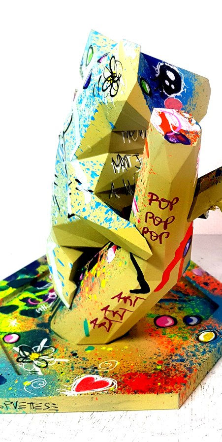 Thumbnail: koalas resine statue pop art street art colorée unique