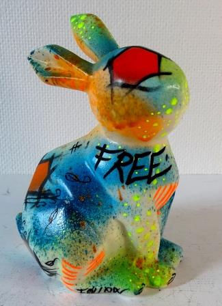 statue pop art lapin