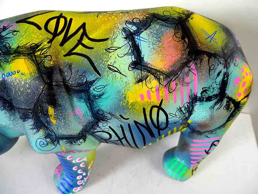 Miniature : sculpture rhinoceros