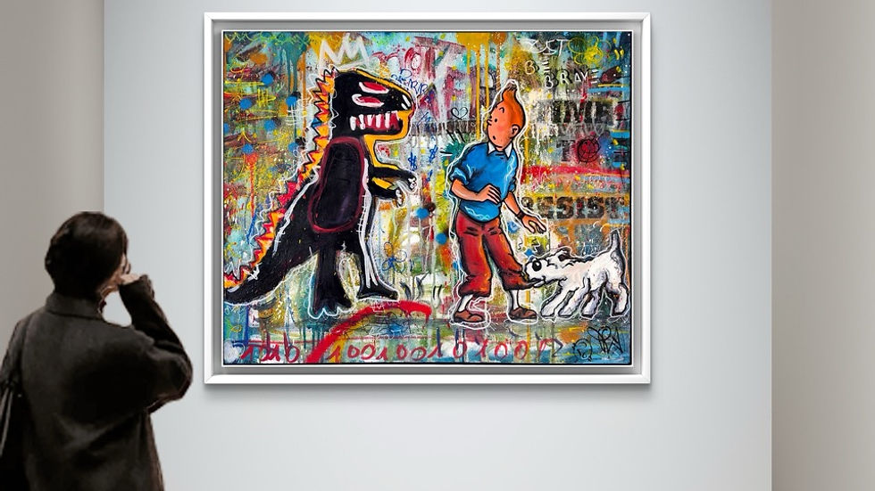 Amateur d'art regardant une peinture pop colorée avec Tintin et Milou avec dinosaure Basquiat dans une galerie. Mur blanc et sol en bois. Oeuvre de l'artiste Priscilla Vettese.