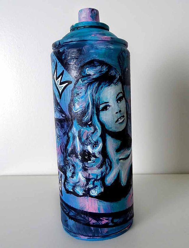 Statue bombe art brigitte bardot