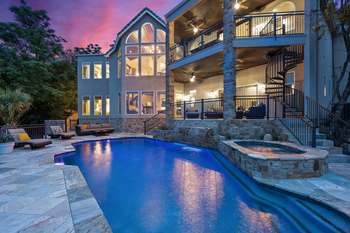 luxury home pool