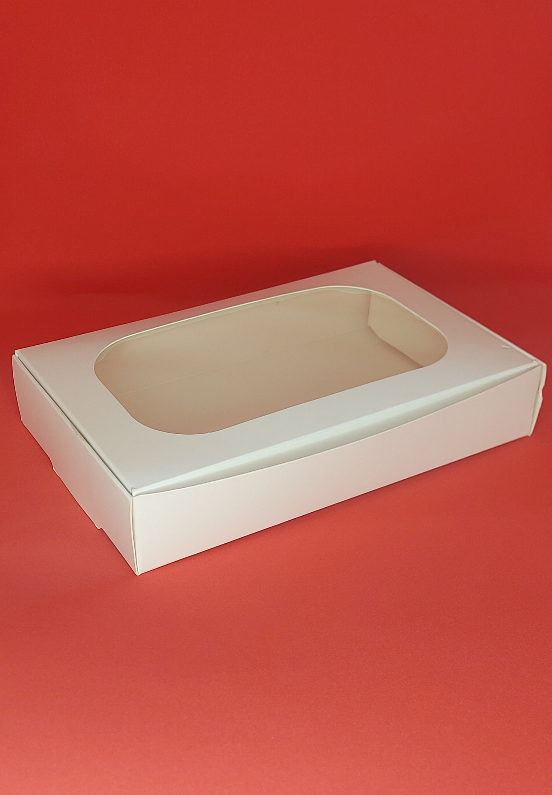 Display box - approx 20cm x 12cm