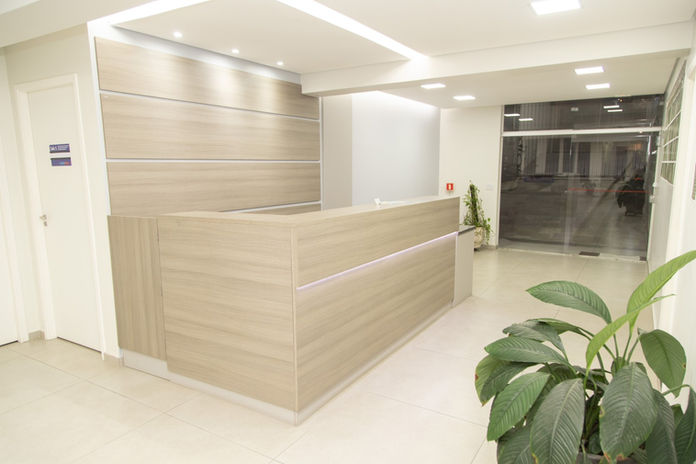 balcão de atendimento da clínica