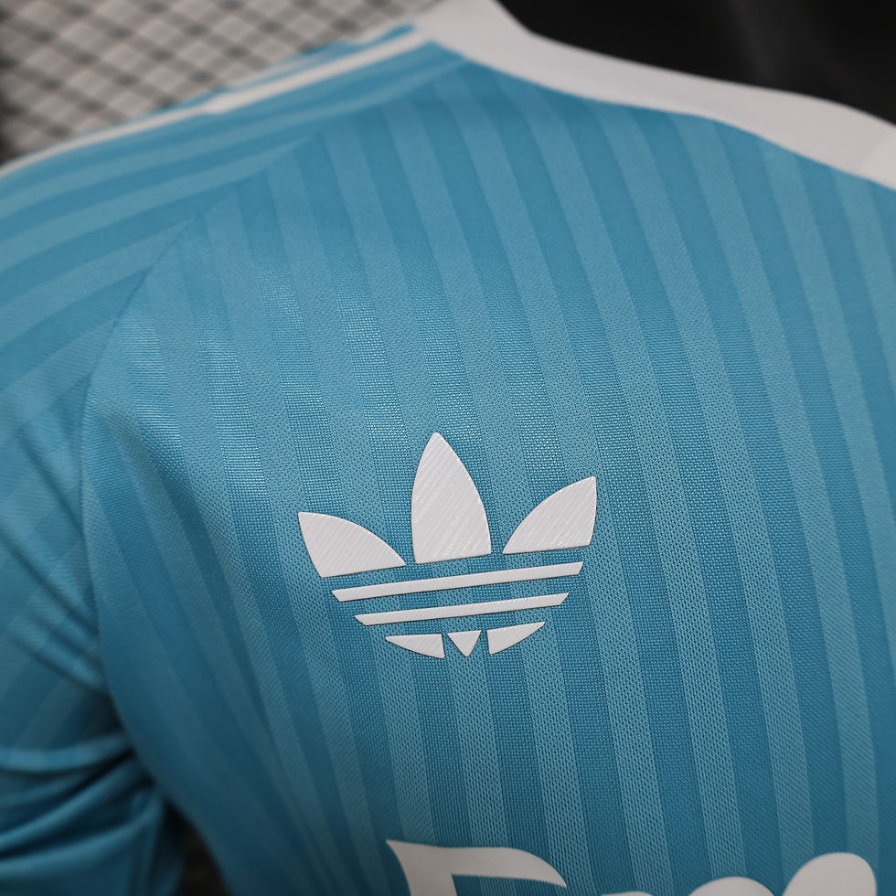 Miniatura: Camisa Modelo Jogador Arsenal Edição Limitada Azul Claro 2025/26