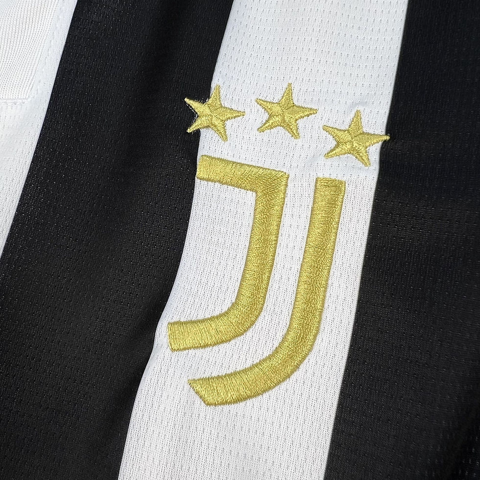 Miniatura: Camisa Modelo Torcedor Masculino Juventus Home 2026/27