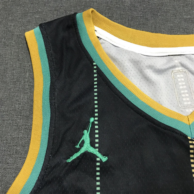 Miniatura: Camisa Basquete Modelo Bordado Charlotte Hornets LaMelo Ball 1
