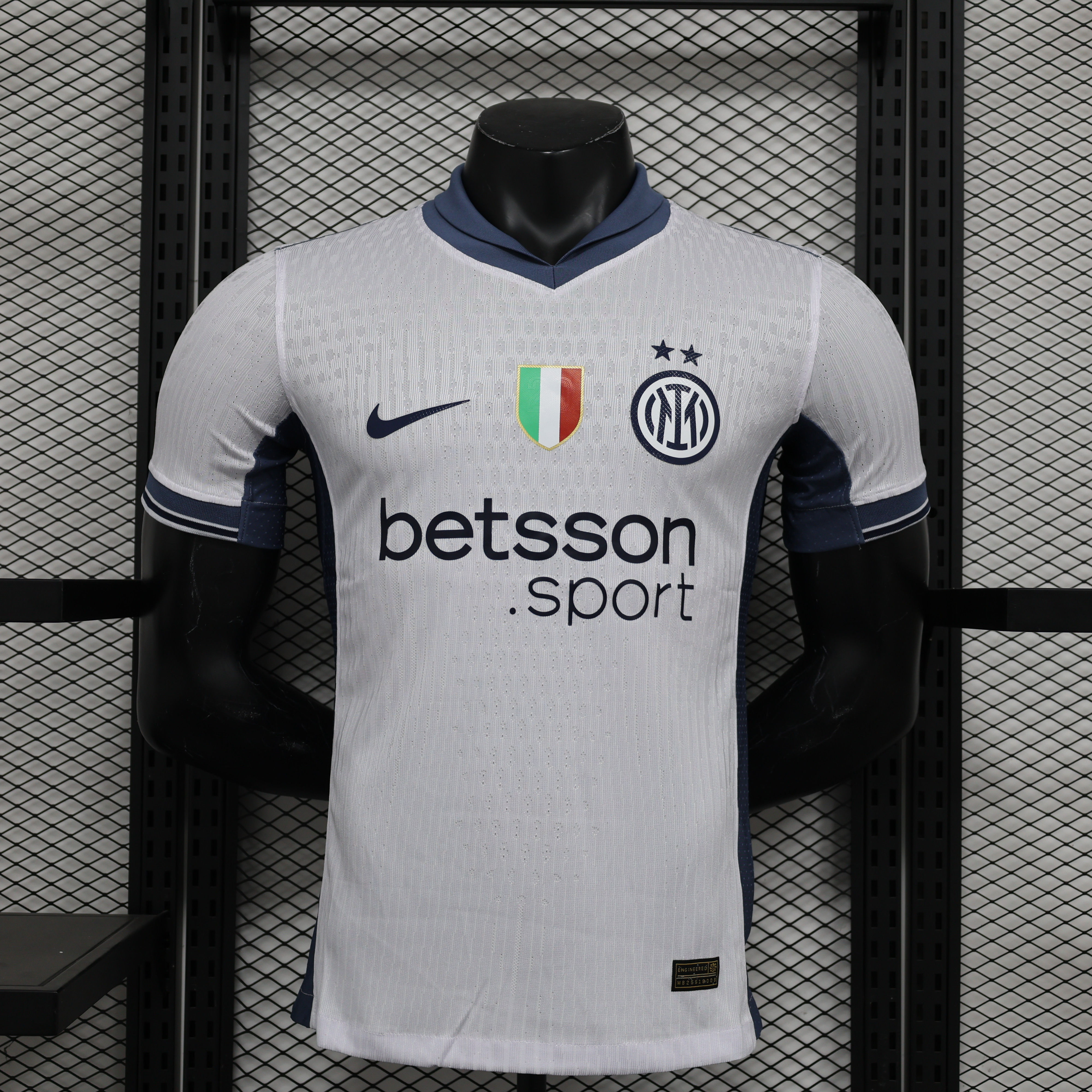 Camisa Modelo Jogador Inter de Milão Away 2024/25