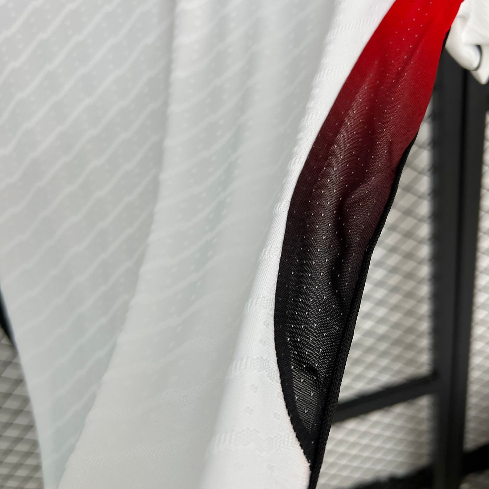 Miniatura: Camisa Modelo Torcedor Feminino Vitória Away 2025/26