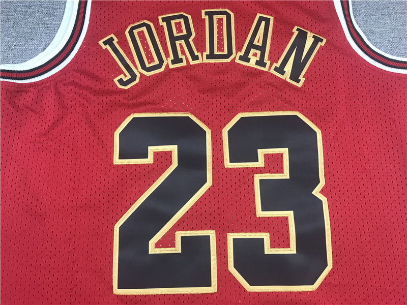 Miniatura: Camisa Basquete Modelo Bordado Chicago Bulls Michael Jordan 23