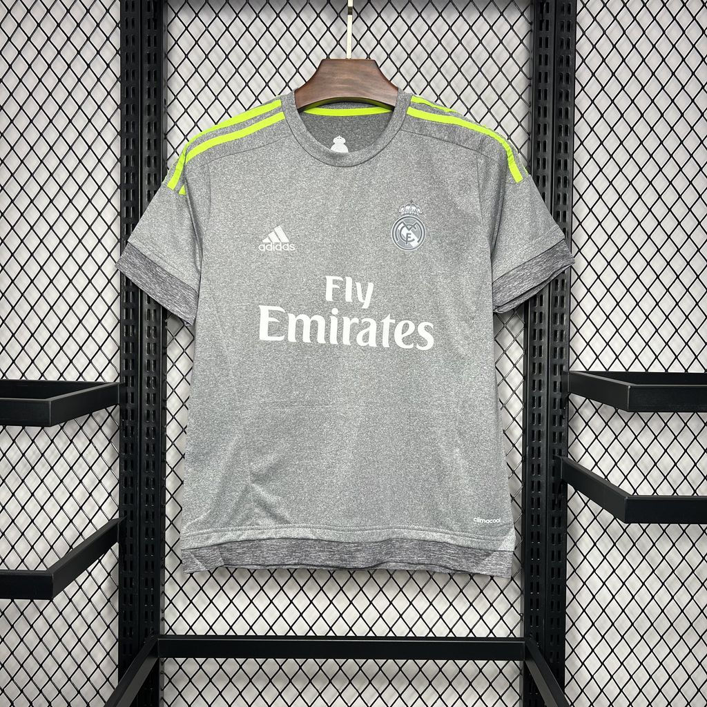 Camisa Retro Real Madrid 2015