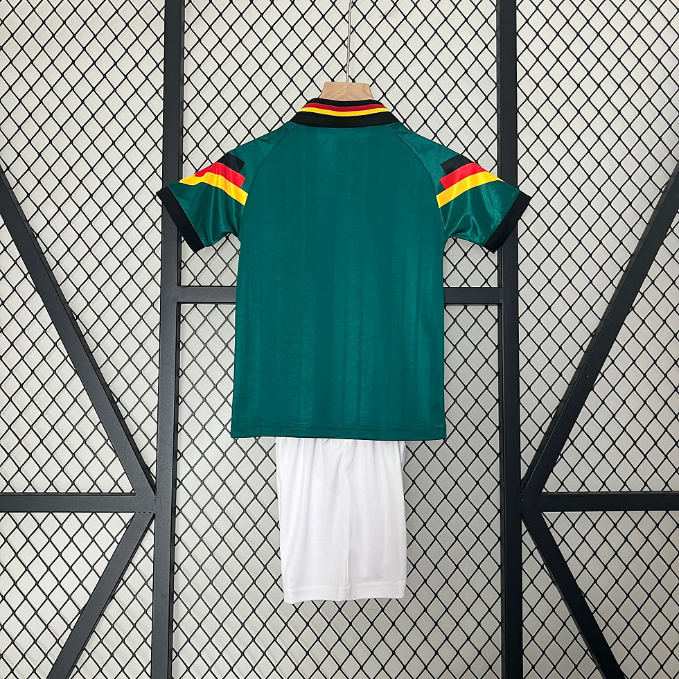 Miniatura: Conjunto Futebol Infantil Alemanha 1992