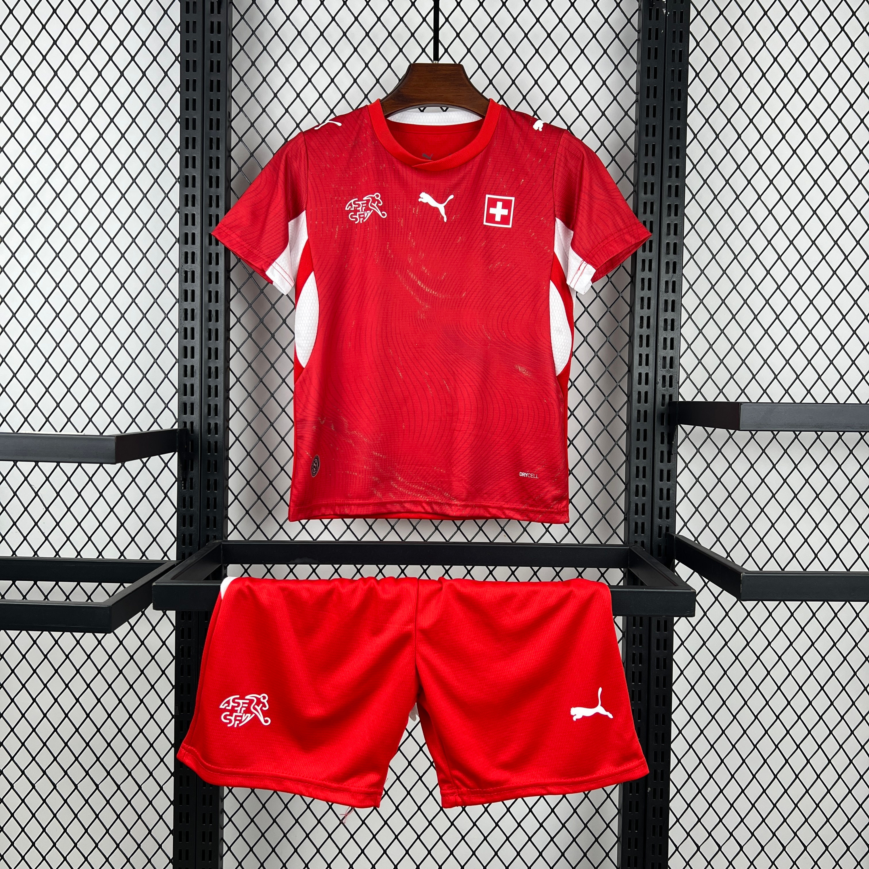 Conjunto Futebol Infantil Suíça Home 2026/27