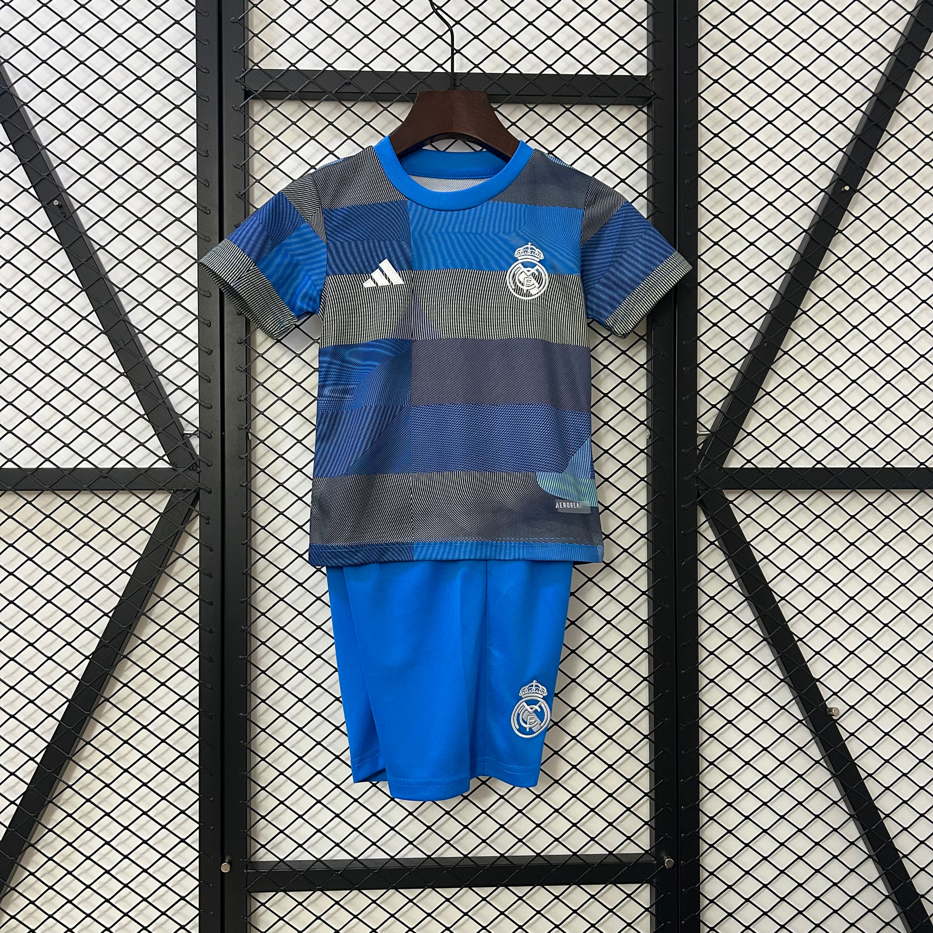 Conjunto Futebol Infantil Real Madrid Treino 2025/26