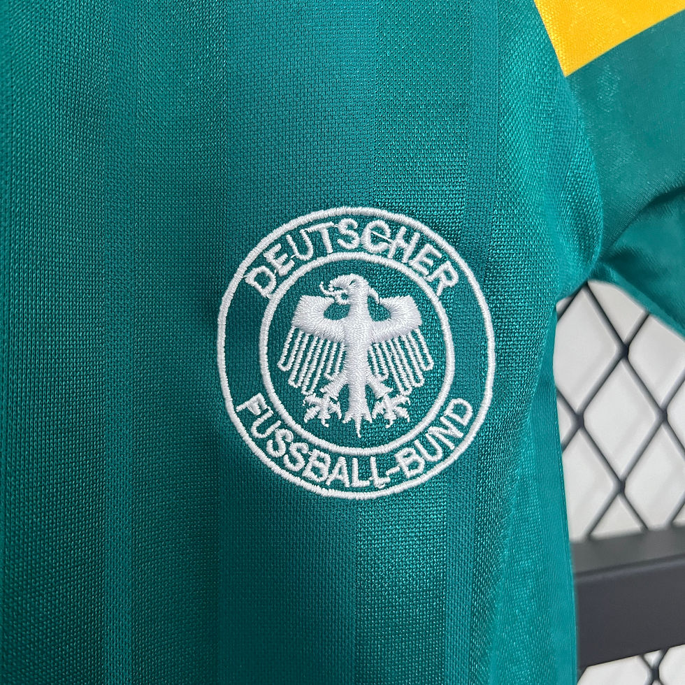 Miniatura: Conjunto Futebol Infantil Alemanha 1992
