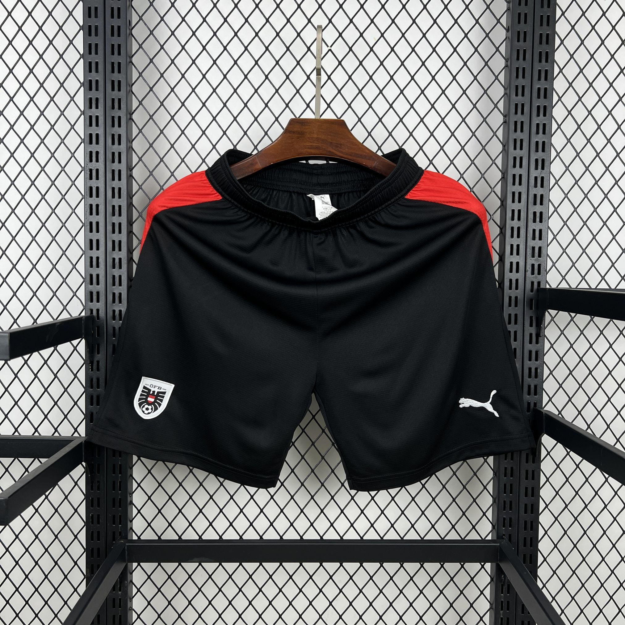 Short Futebol Áustria Home 2026/27