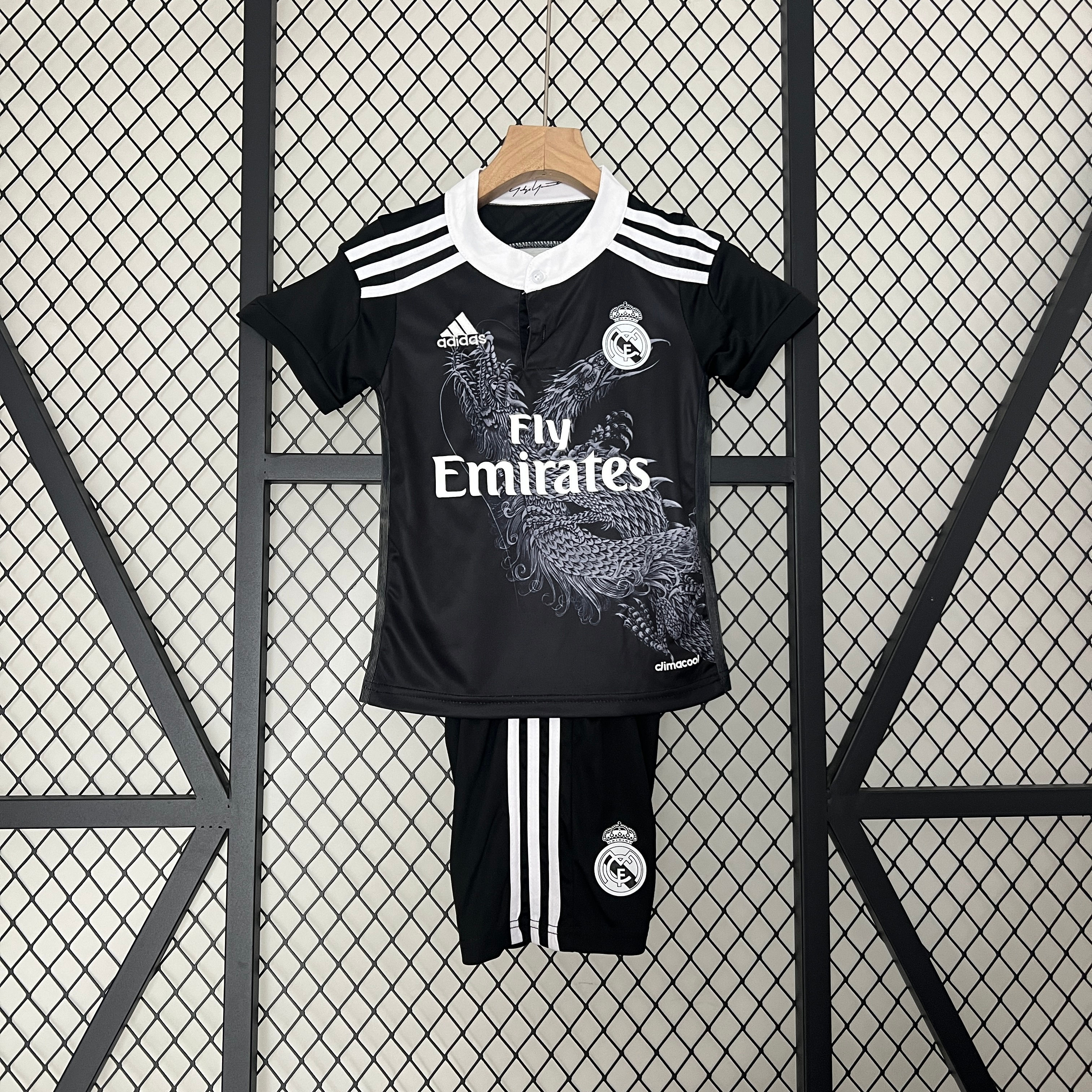 Conjunto Futebol Infantil Real Madrid 2014