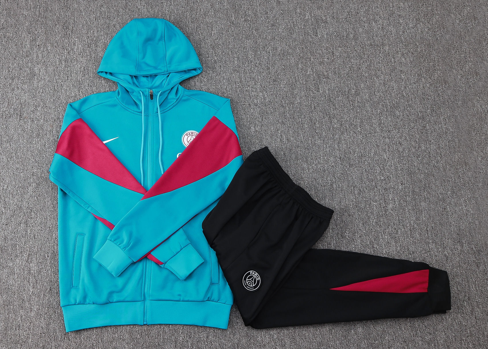 Conjunto Passeio Nike PSG Azul Claro