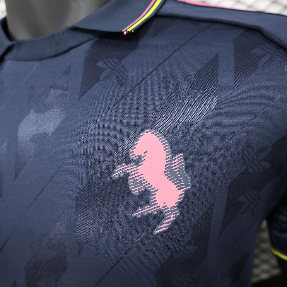 Miniatura: Camisa Modelo Jogador Juventus Edição Limitada Azul Escuro 2025/26