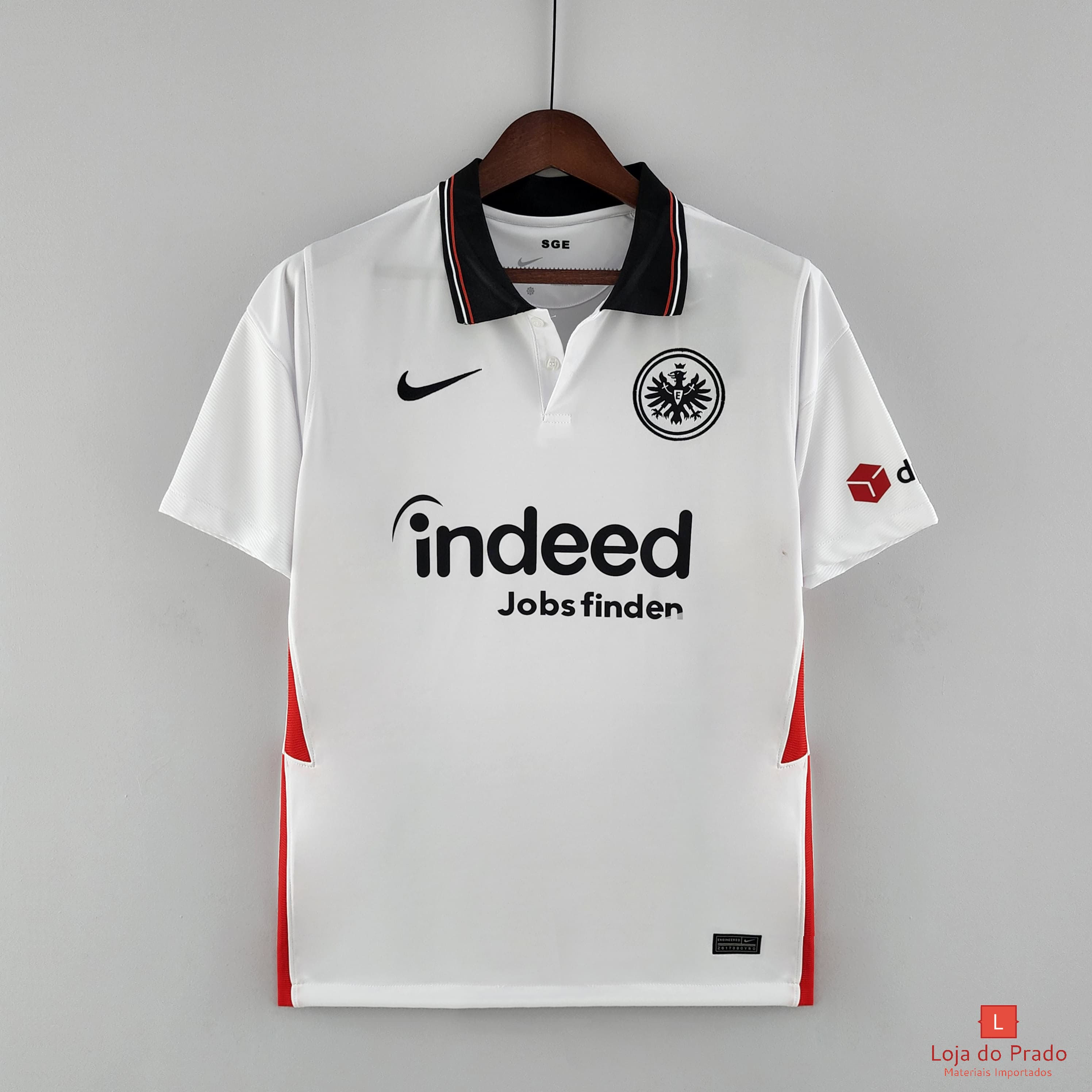 Camisa Retro Eintracht Frankfurt 2020