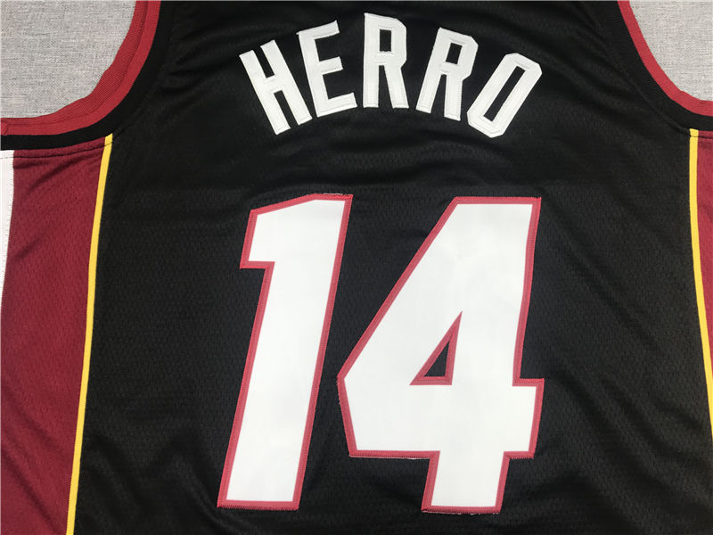 Miniatura: Camisa Basquete Modelo Bordado Miami Heat Tyler Herro 14