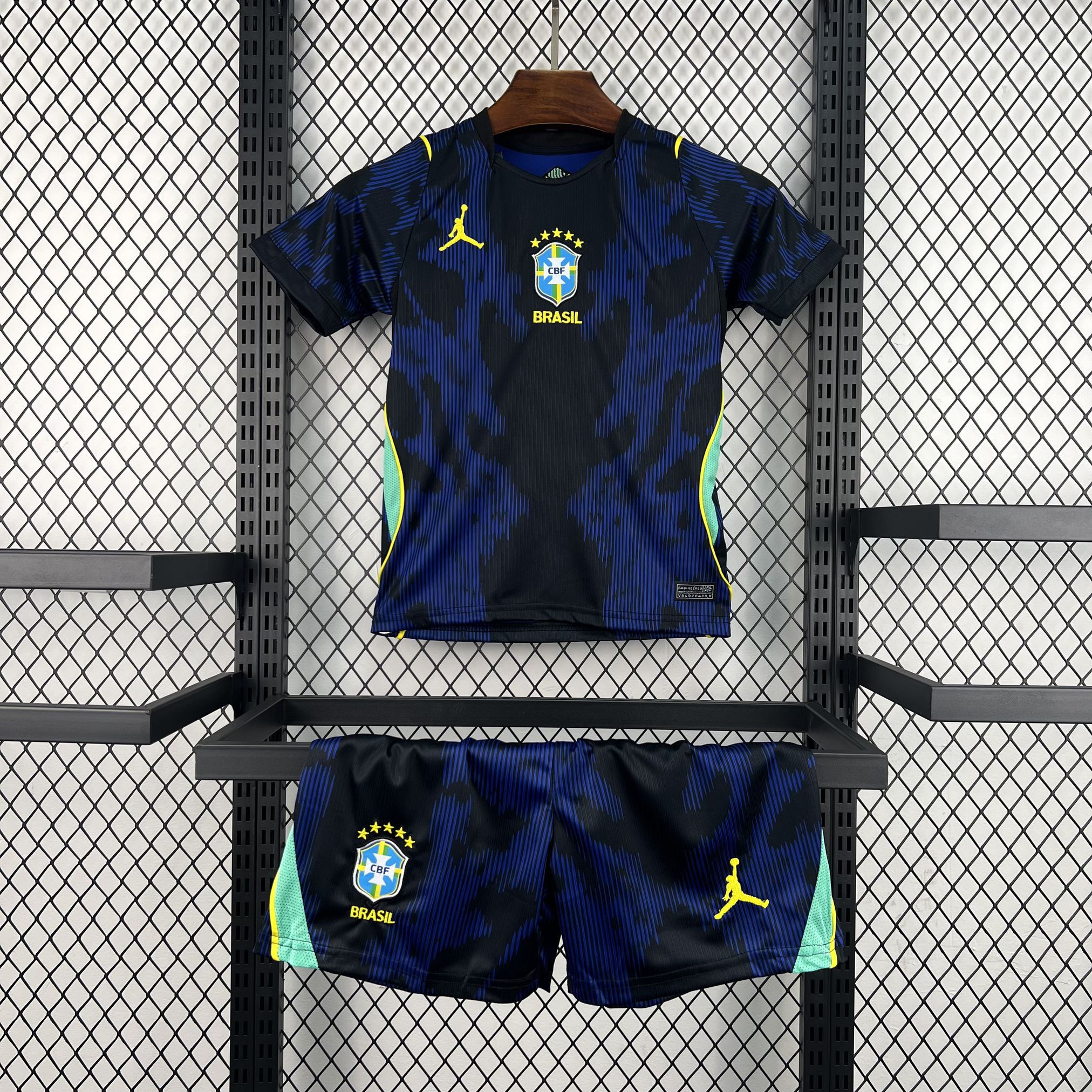 Conjunto Futebol Infantil Brasil Away 2026/27