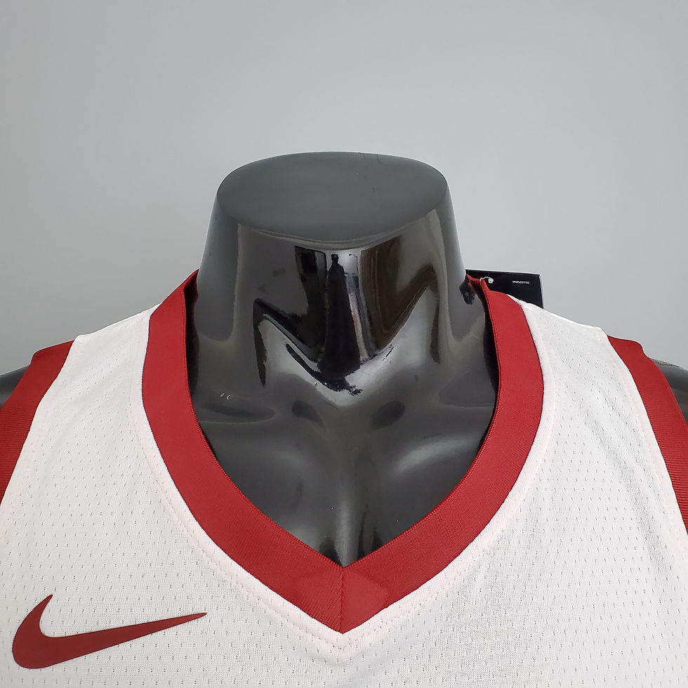 Miniatura: Camisa Basquete Modelo Jogador Cleveland Cavaliers Kyrie Irving 2