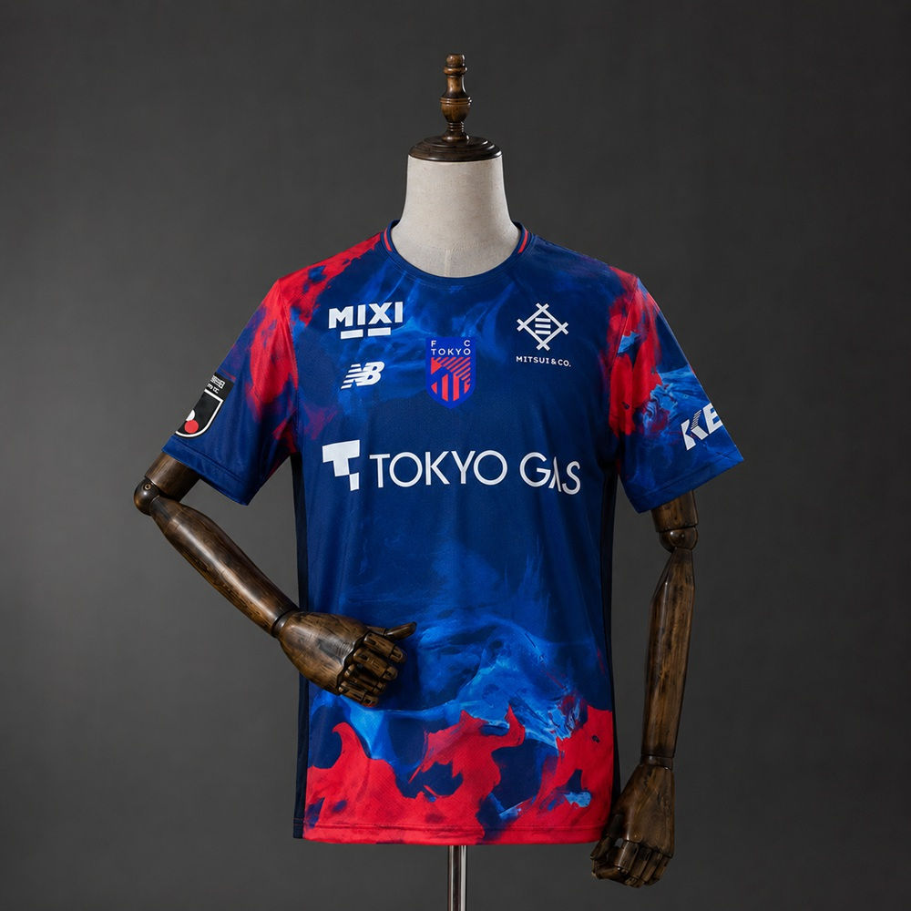Camisa Modelo Torcedor FC Tokyo Home 2026/27
