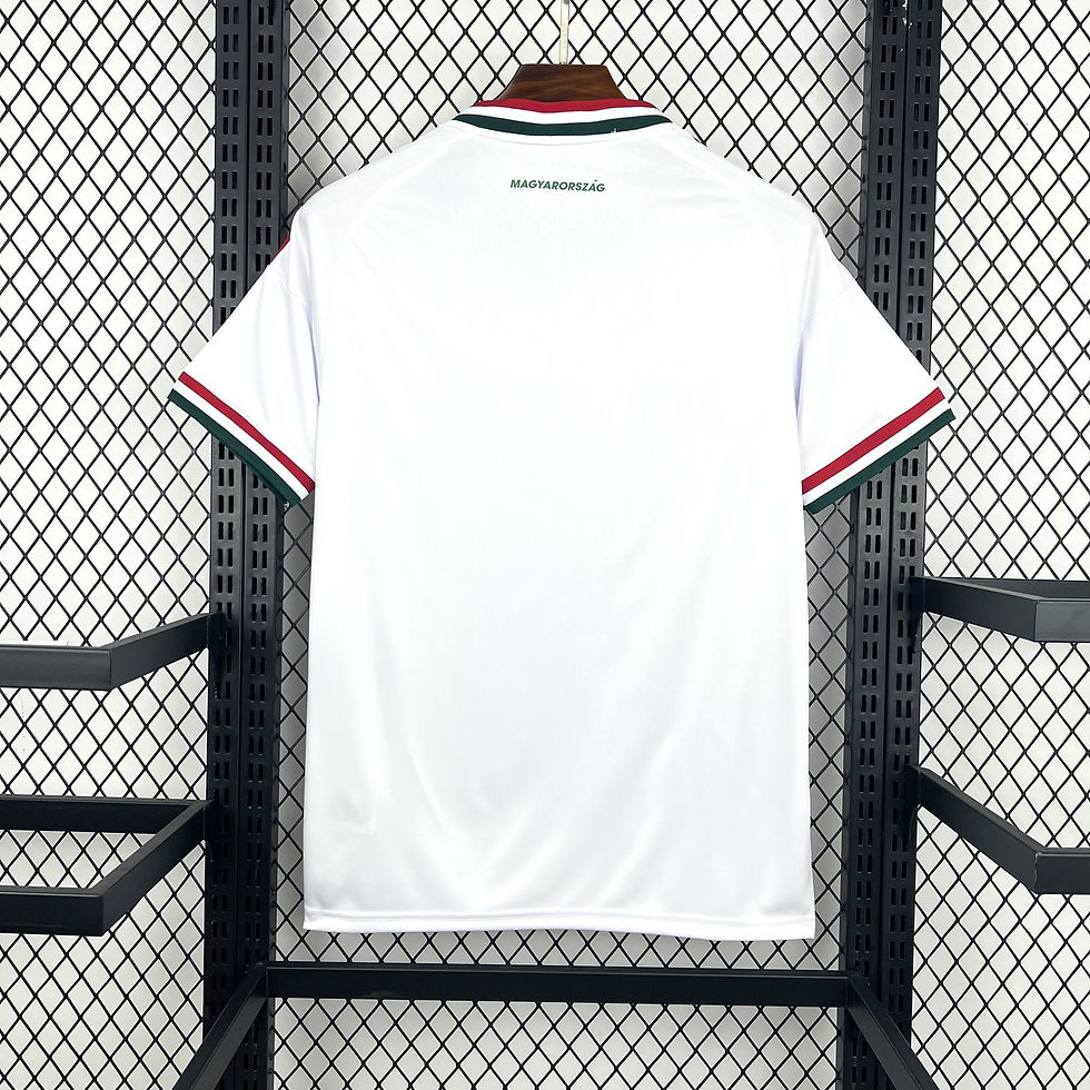 Miniatura: Camisa Modelo Torcedor Hungria Away 2026/27