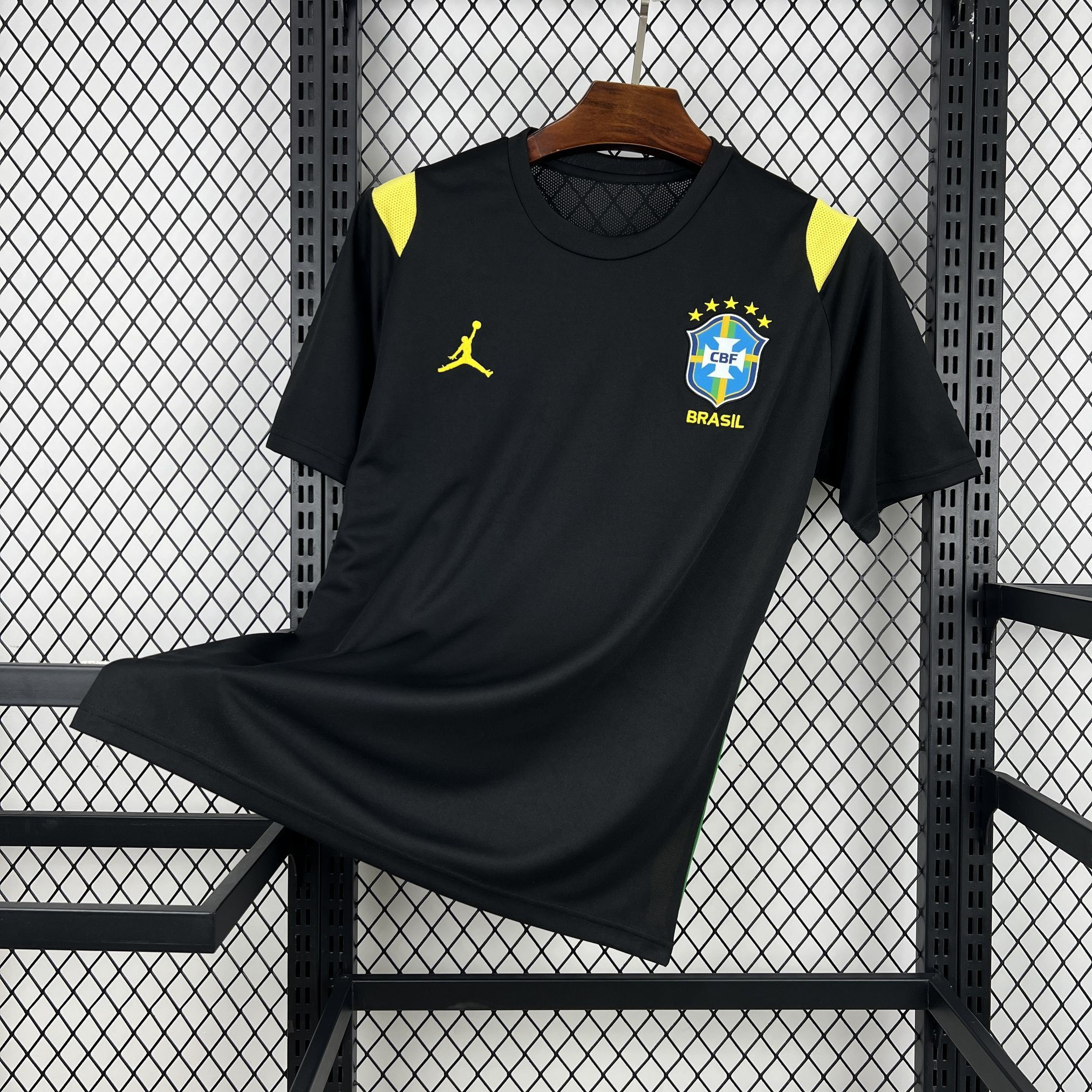 Camisa Modelo Torcedor Brasil Pré Partida 2026/27