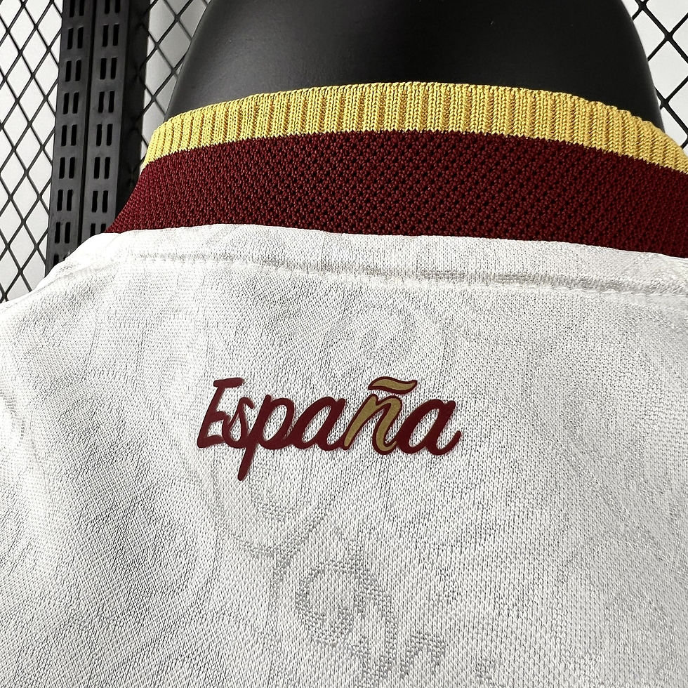 Miniatura: Camisa Modelo Jogador Espanha Away 2026/27