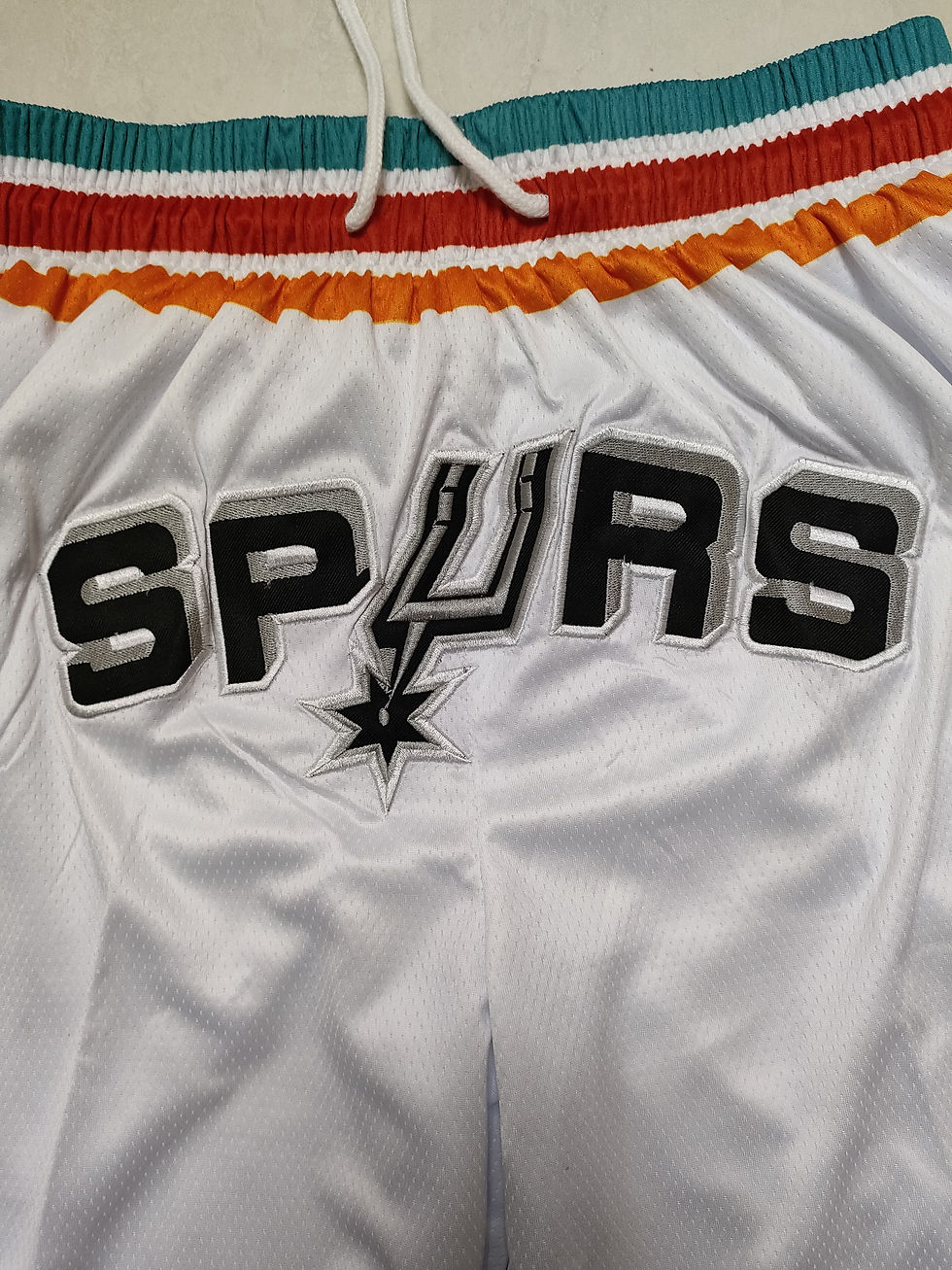 Miniatura: Short Basquete San Antonio Spurs