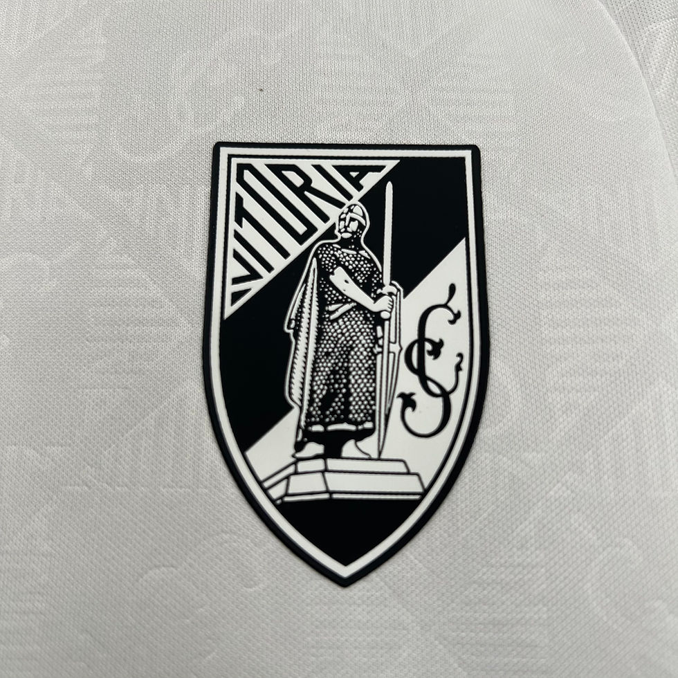 Miniatura: Conjunto Futebol Infantil Vitória de Guimarães Home 2025/26