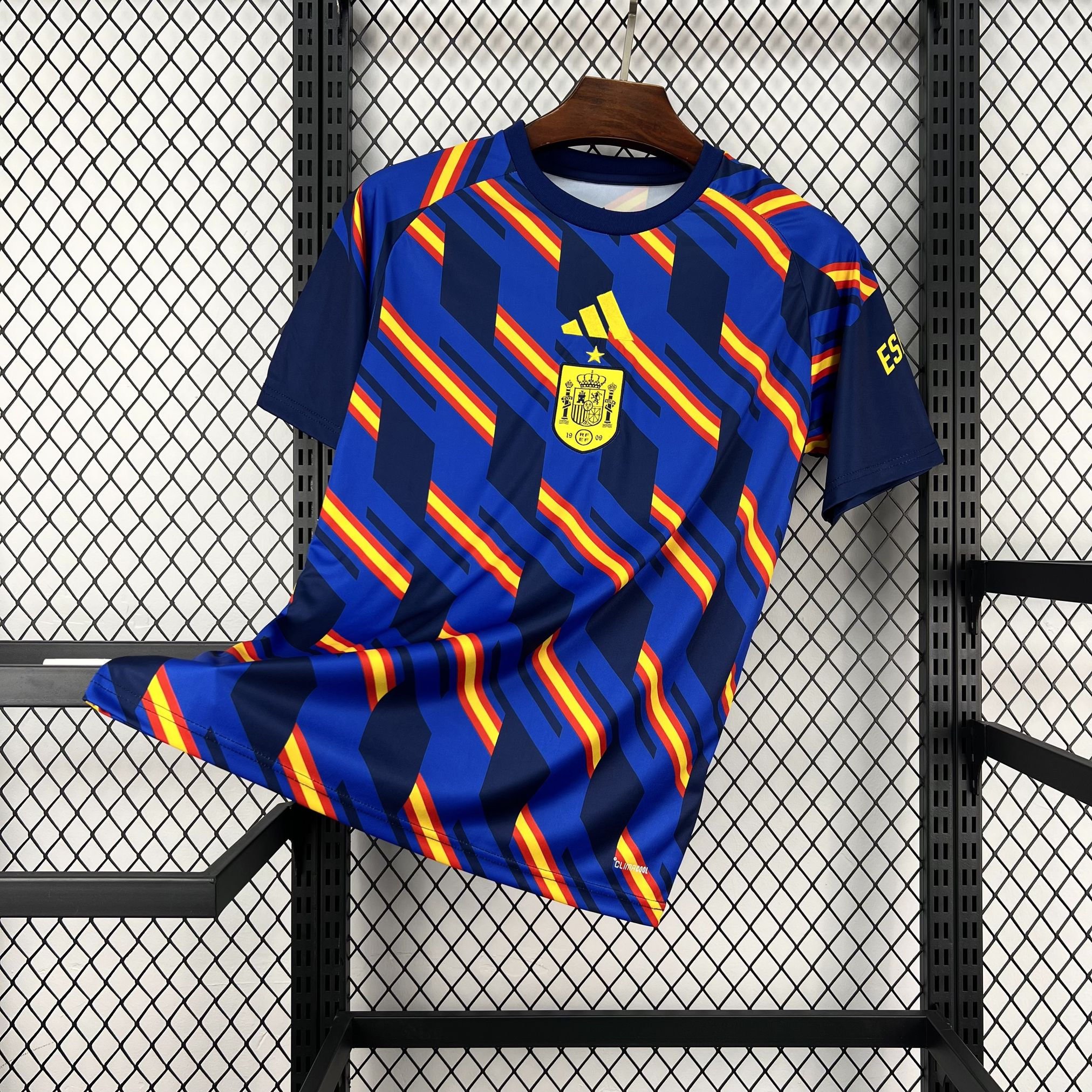 Camisa Modelo Torcedor Espanha Pré Partida 2026/27