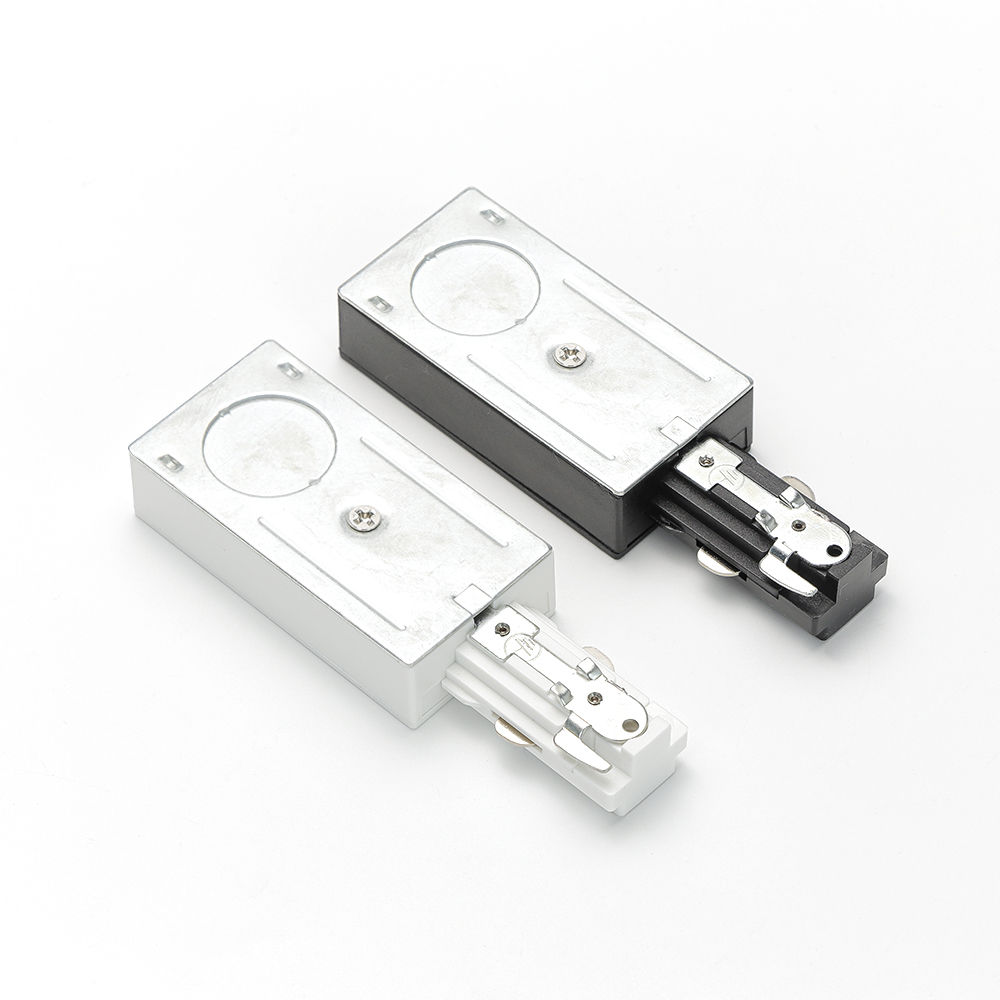 Live end for Track 3 wires single phase