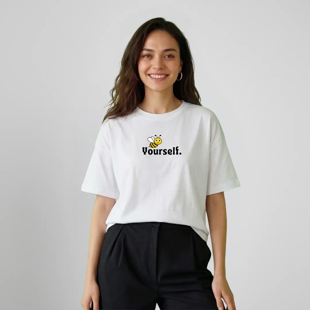 Bee Yourself graphic Tee