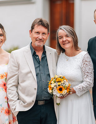 Standesamt Hochzeit  - Gruppenfoto