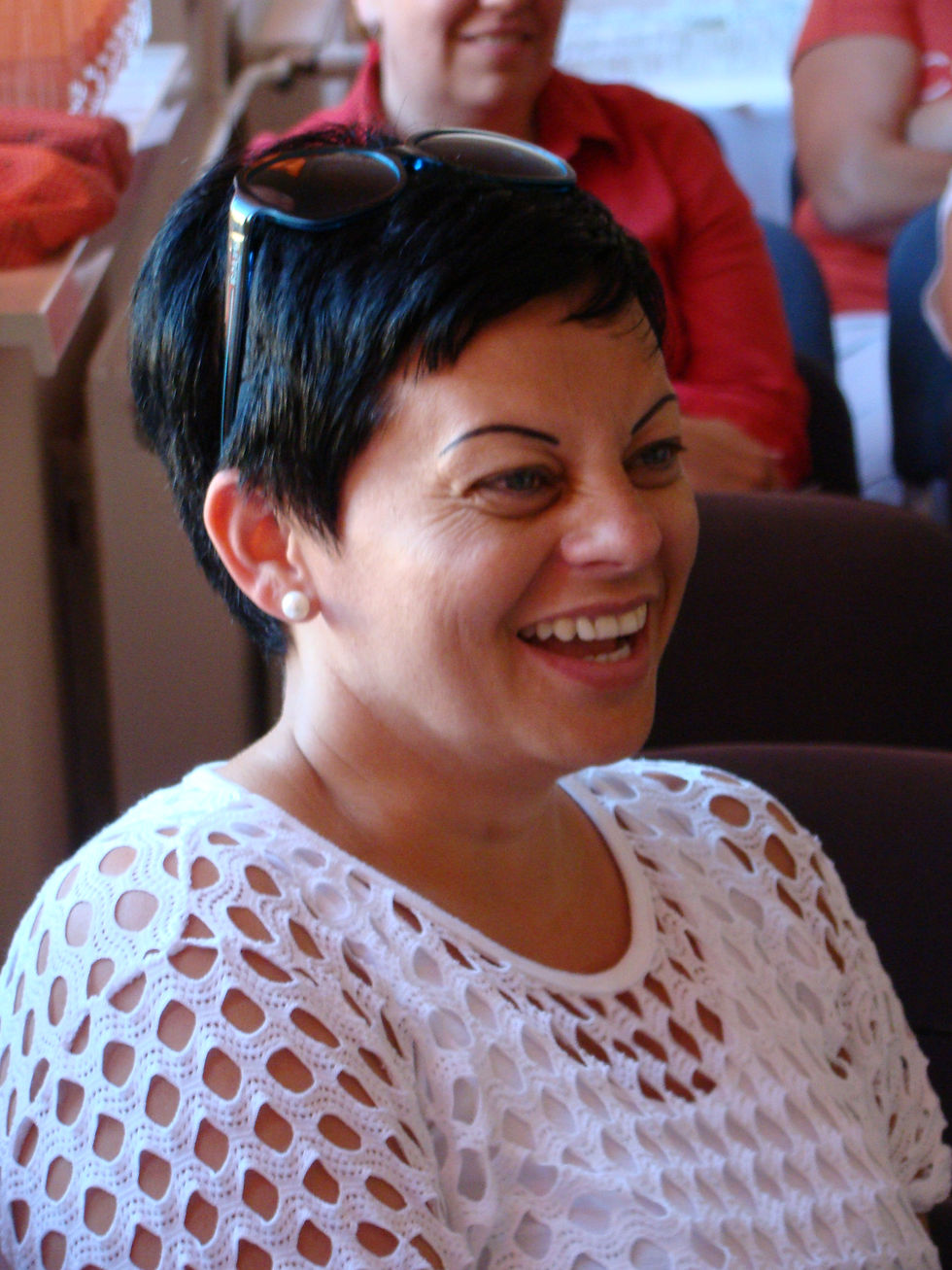 Elszeszerné Sólyom Anna